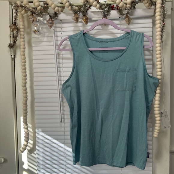 Patagonia Tops - Patagonia Tank Top with pocket